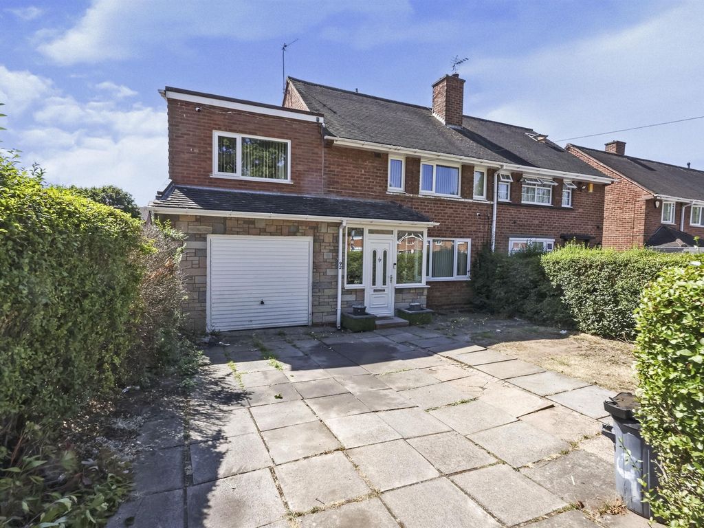 3 bed semidetached house for sale in Brownfield Road, Shard End