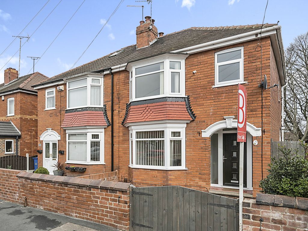 3 bed semidetached house for sale in Haigh Road, Doncaster, South