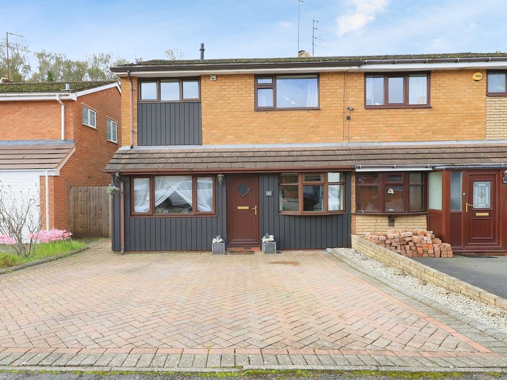 3 bed semidetached house for sale in The Birches, StourportOnSevern DY13, £260,000 Zoopla