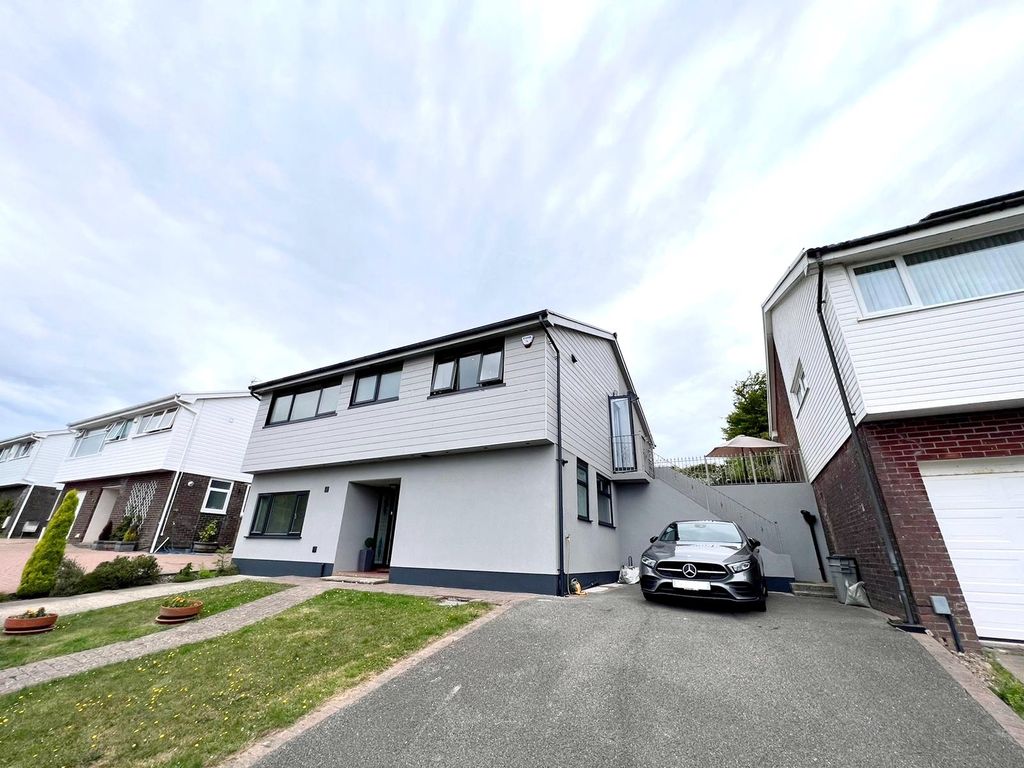 4 bed detached house for sale in Brynau Drive, Mayals, Swansea SA3 Zoopla