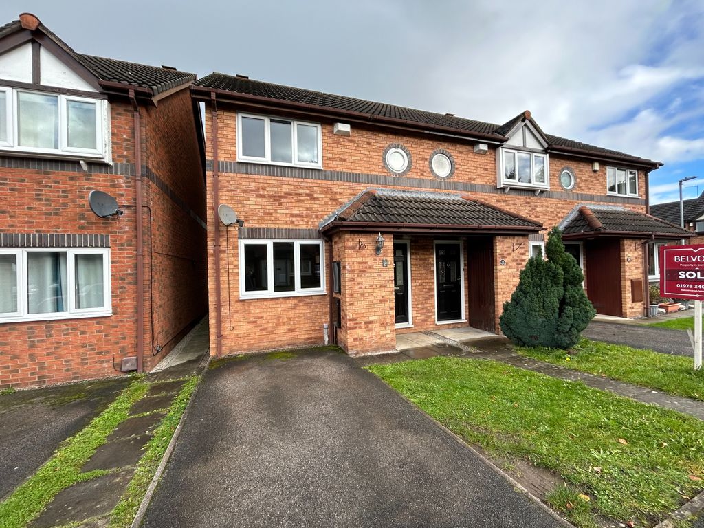 2 bed semidetached house for sale in Kings Close, Hightown, Wrexham LL13, £150,000 Zoopla