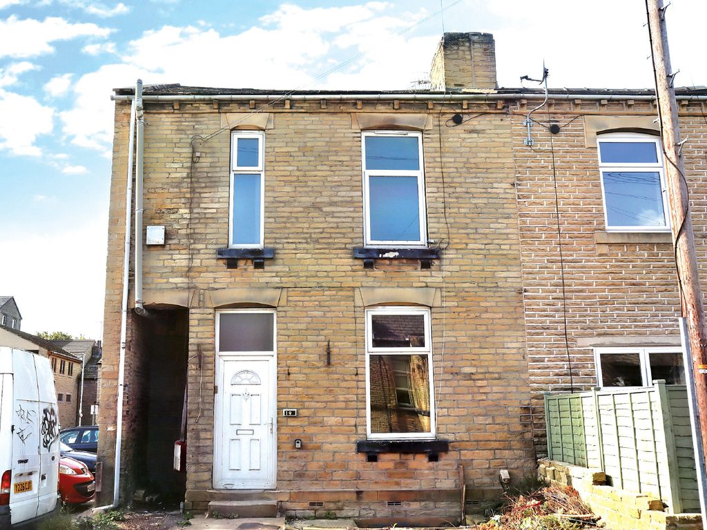 2 bed terraced house for sale in St. John Street, Brighouse HD6, £