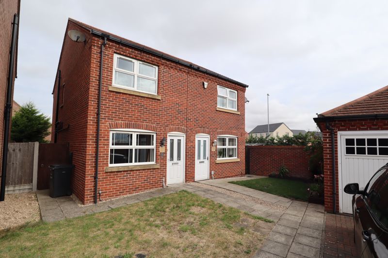 2 bed semidetached house to rent in Stocking Way, Lincoln LN2 Zoopla