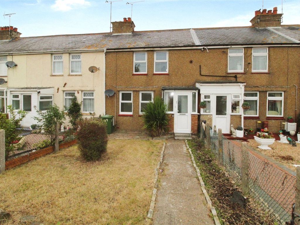 3 bed terraced house to rent in Princes Terrace, Dymchurch Road, Hythe