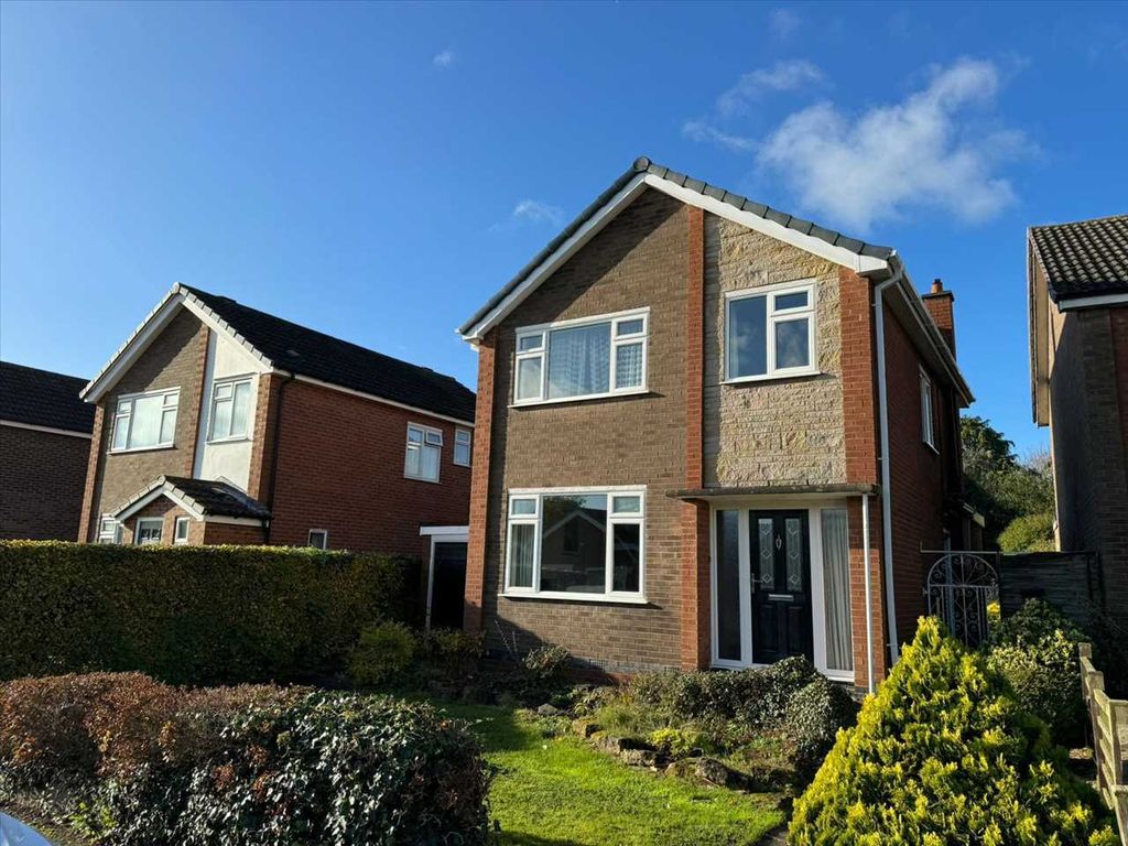 3 bed detached house for sale in Crossdale Drive, Keyworth, Nottingham NG12, £315,000 Zoopla