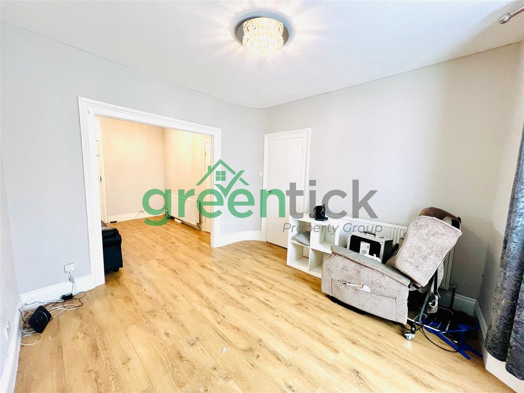 3 bed terraced house for sale in Almond Road, London N17, £500,000 Zoopla