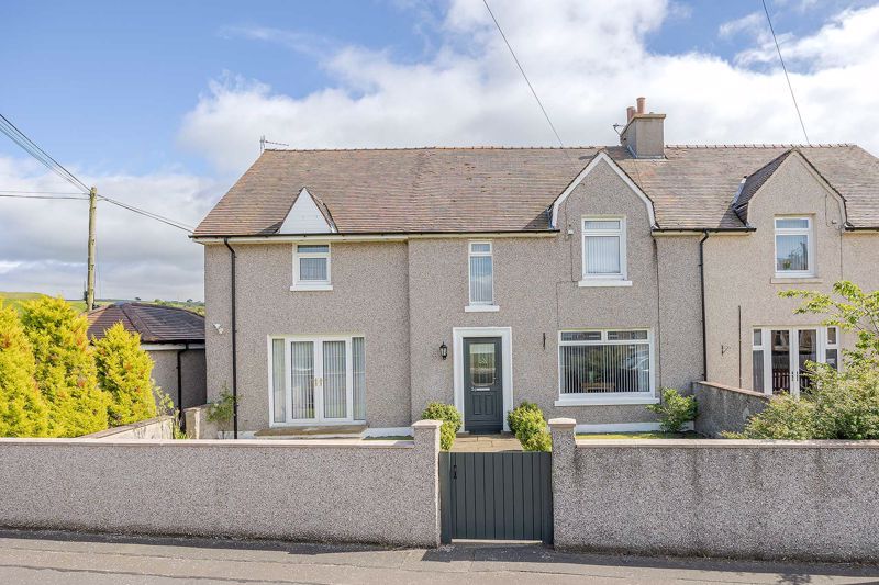 5 bed semidetached house for sale in 36 Bowyett, Torphichen EH48 Zoopla