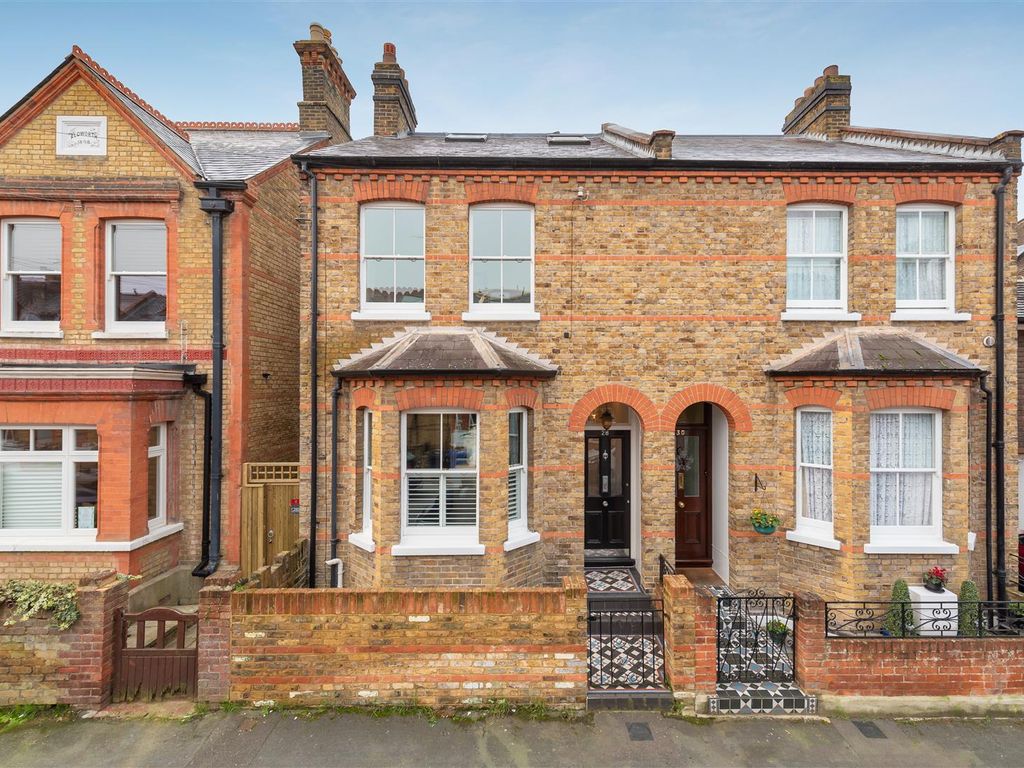 4 bed semidetached house for sale in Queens Road, Windsor SL4 Zoopla