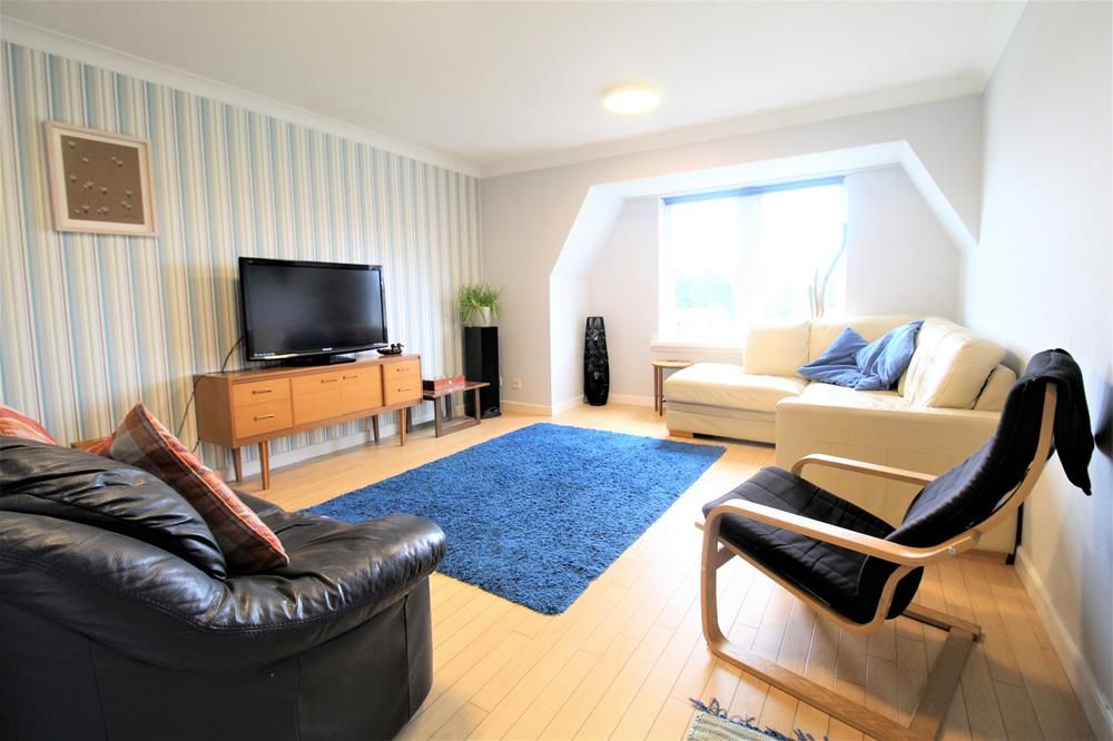 2 bed flat to rent in Albury Gardens, Top Floor AB11 Zoopla