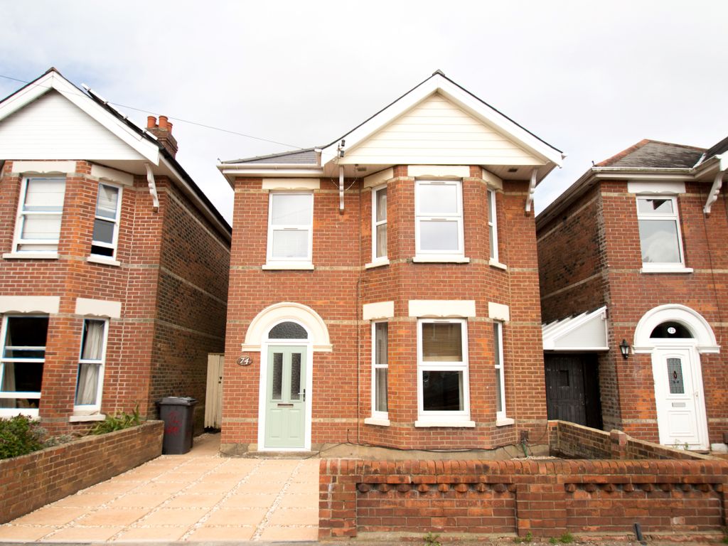 5 bed detached house for sale in Nortoft Road, Charminster, Bournemouth
