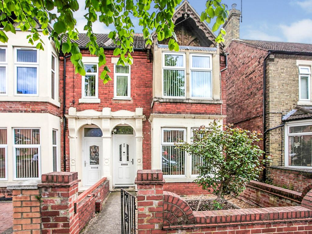 3 bed semidetached house for sale in Dogsthorpe Road, Peterborough PE1