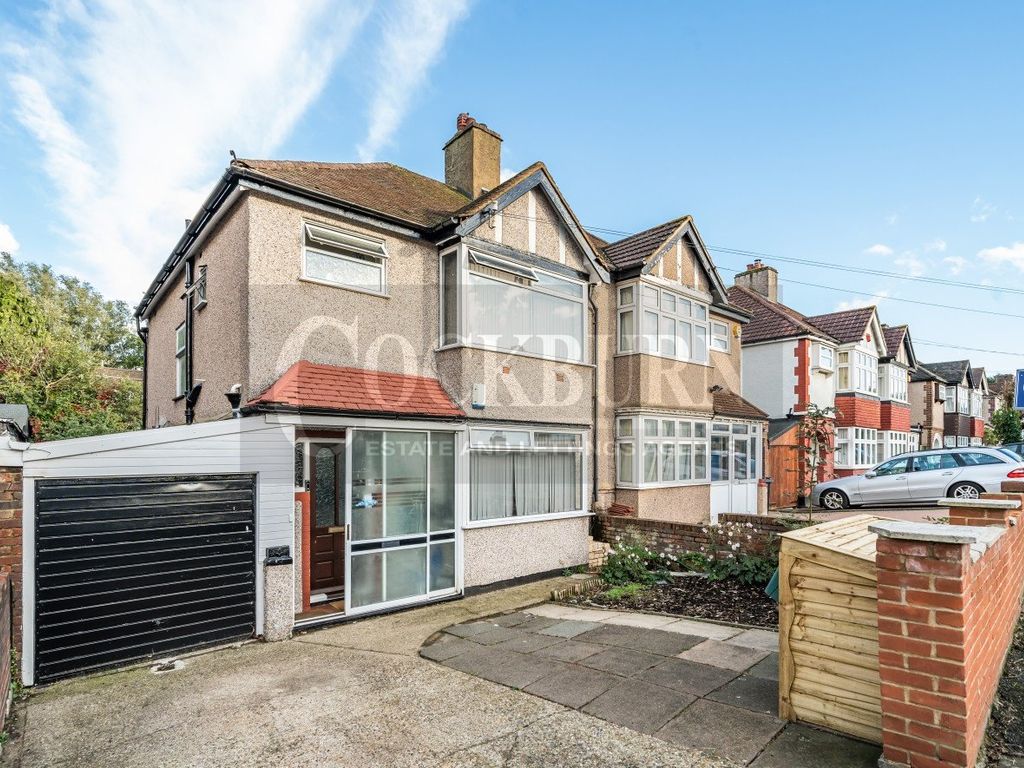 3 bed semidetached house for sale in Beaconsfield Road, Mottingham SE9, £500,000 Zoopla