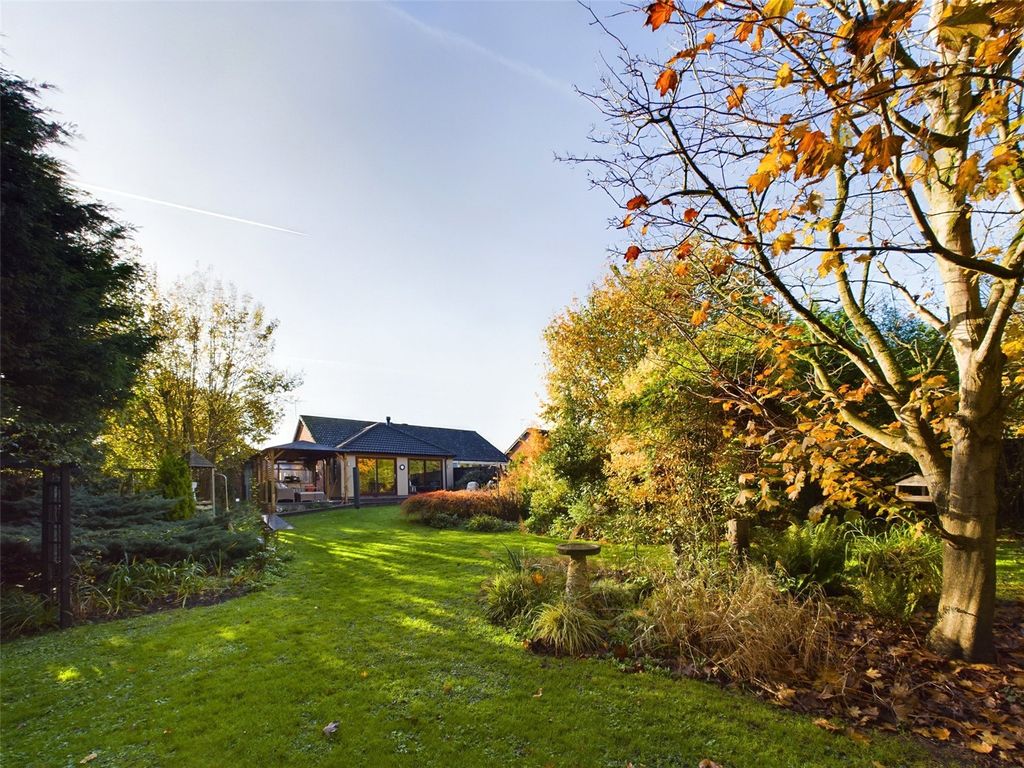 2 bed bungalow for sale in Stamps Meadow, Longford, Gloucester