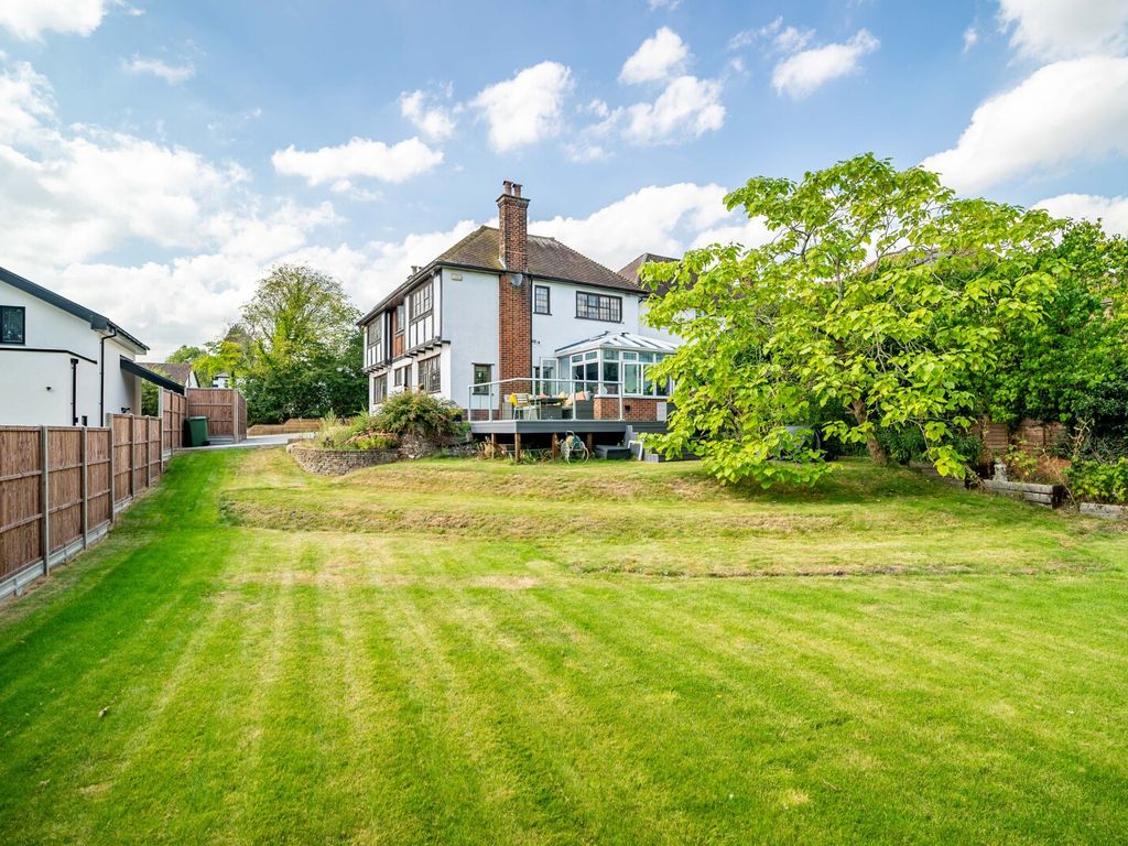 5 bed detached house for sale in Watling Street, Park Street, St