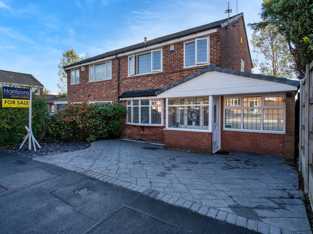 3 bed semidetached house for sale in St. Marys Close, Atherton