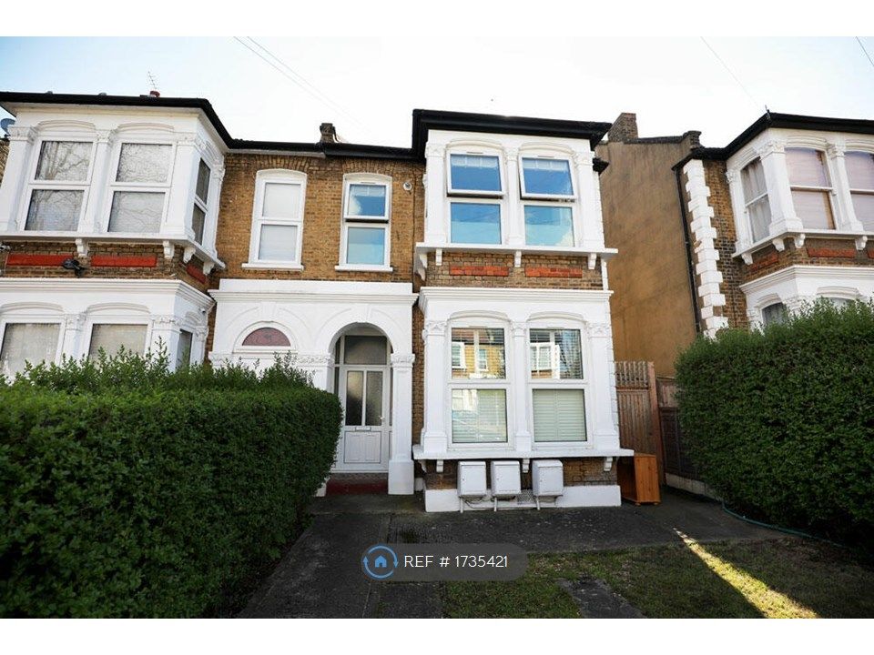 1 bed flat to rent in Queens Road, Leytonstone E11, £1,500 pcm Zoopla