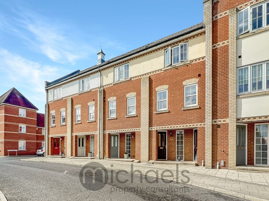 3 bed town house for sale in Massingham Drive, Earls Colne, Colchester