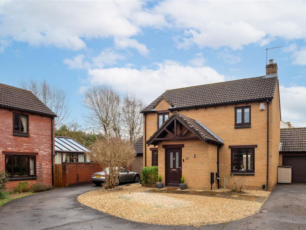 4 bed detached house for sale in Haweswater Close, Bridgeyate, Bristol