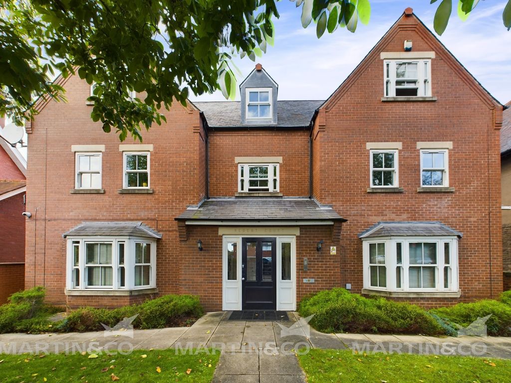 2 bed flat to rent in Thorne Road, Wheatley, Doncaster, South Yorkshire