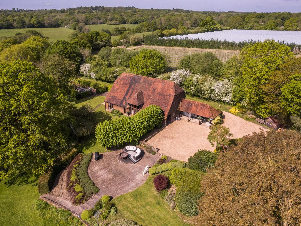 5 bed detached house for sale in Salmans Lane, Penshurst, Tonbridge