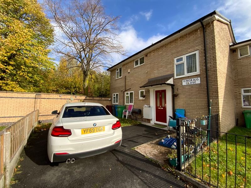 4 bed terraced house to rent in Kincraig Close, Openshaw, Manchester