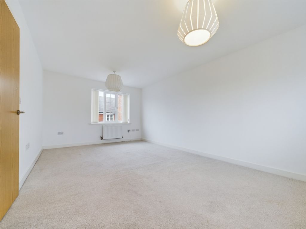 2 bed flat to rent in Mystic Corner, Cheltenham, Gloucestershire GL51