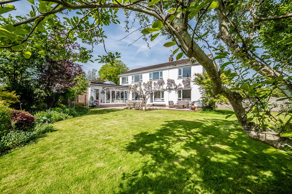 4 bed detached house for sale in Tresillian Gardens, Topsham, Exeter