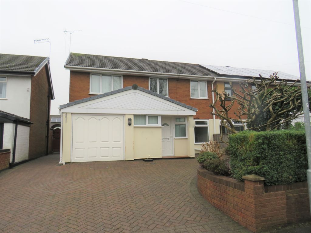 3 bed semidetached house to rent in Alwyn Close, Great Wyrley, Walsall