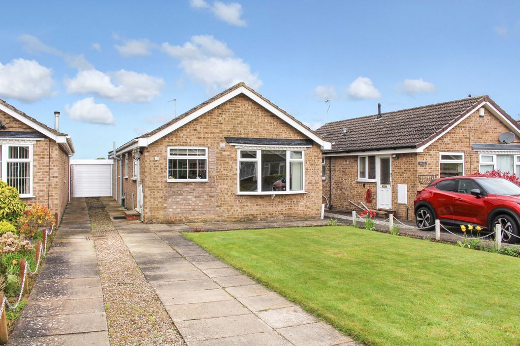 2 bed bungalow for sale in Long Furrow, Haxby, York YO32 Zoopla