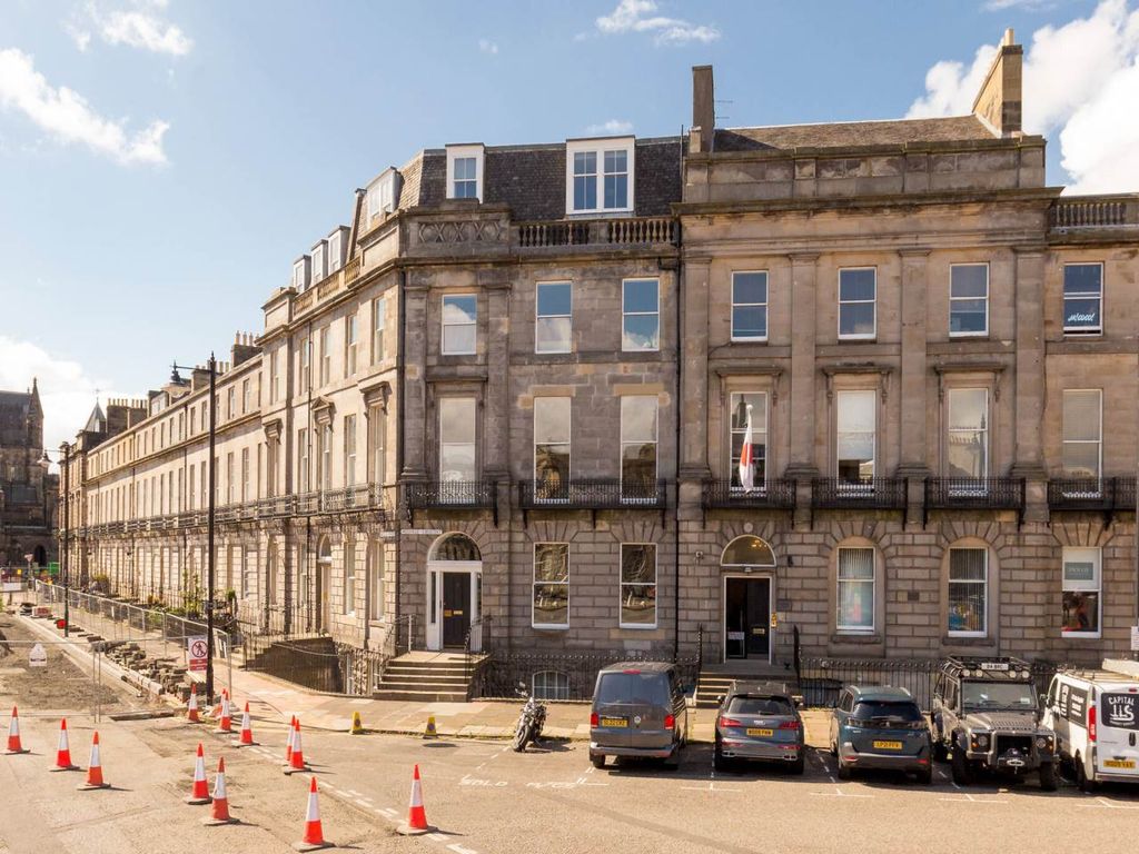 Melville Crescent, West End, Edinburgh EH3