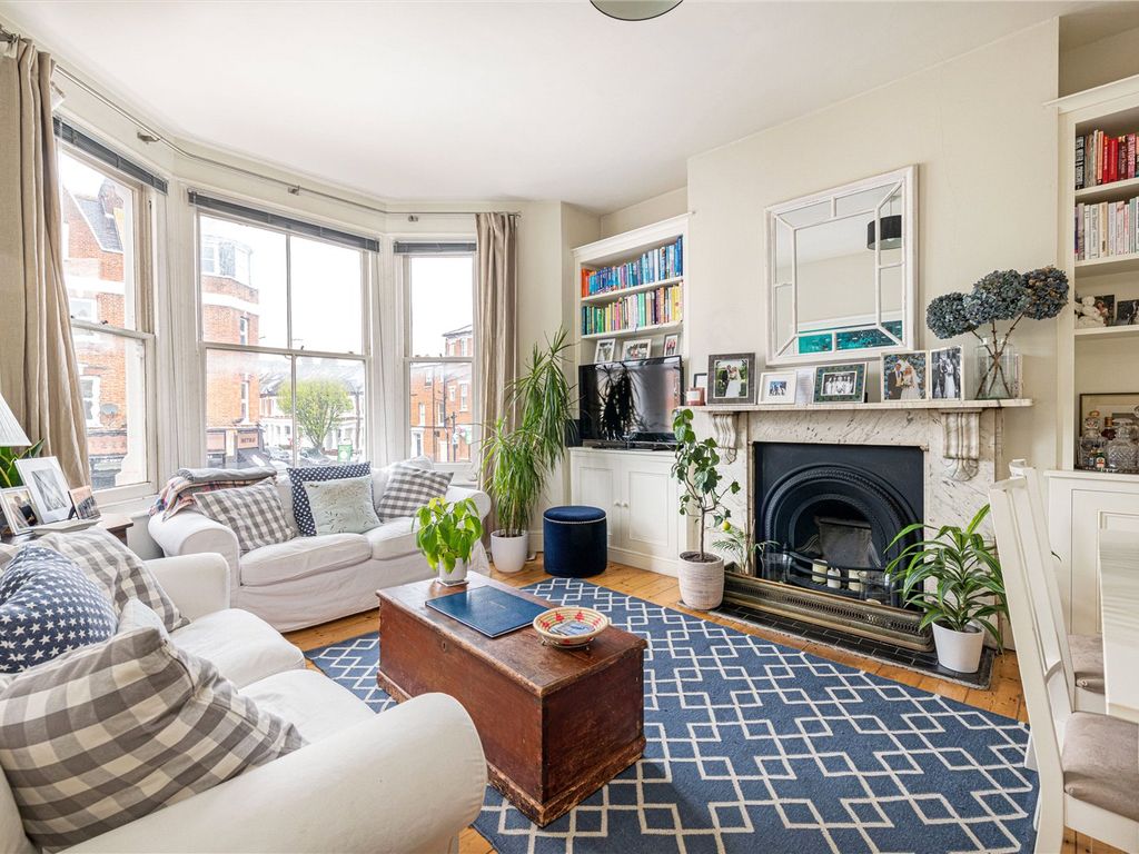 2 Bed Flat For Sale In Battersea Rise, London Sw11 - Zoopla