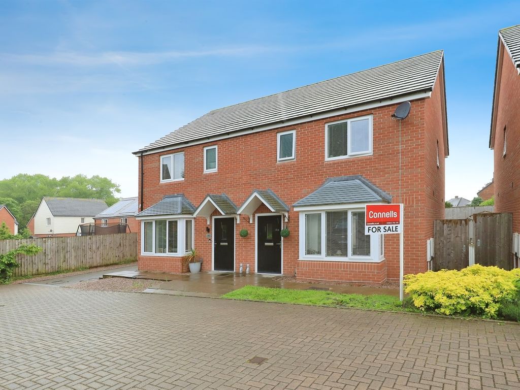 3 bed semidetached house for sale in Coppice Close, Ashmore Park, Wolverhampton WV11, £250,000
