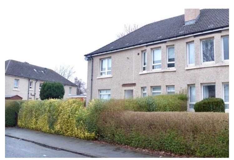 2 bed flat to rent in Gatehouse Street, Sandyhills, Glasgow G32, £895