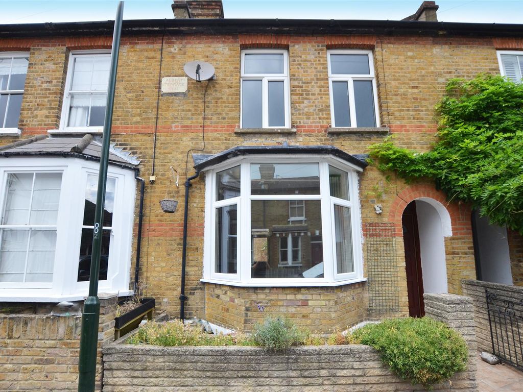 3 bed cottage to rent in Luther Road, Teddington TW11, £2,750 pcm Zoopla