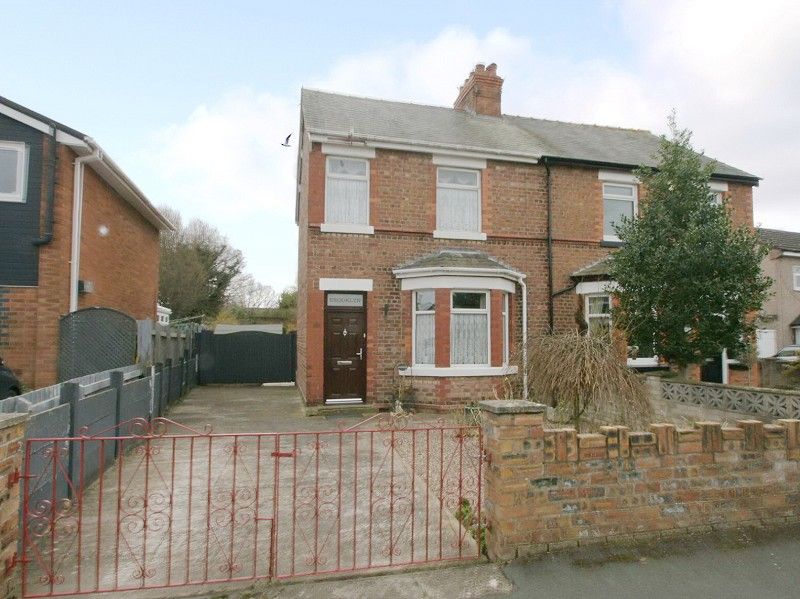2 bed semidetached house for sale in Bradwall Close, Whitby, Ellesmere
