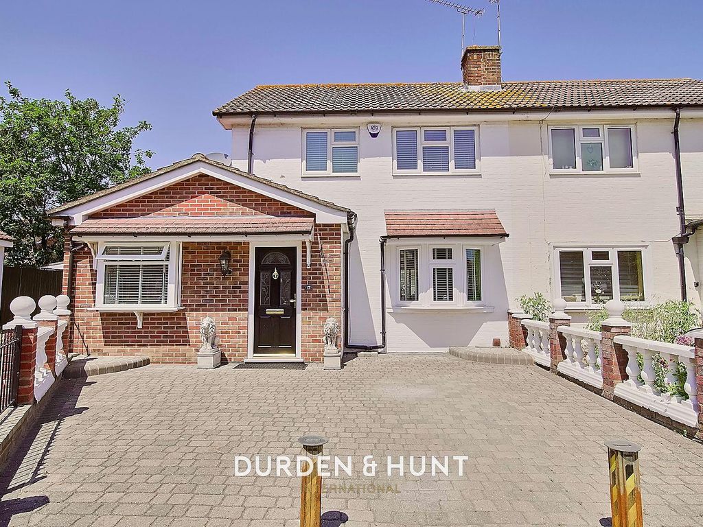 3 bed semidetached house for sale in Lambourne Crescent, Chigwell IG7
