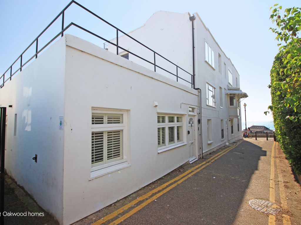 2 bed flat for sale in Dickens Walk, Broadstairs CT10, £260,000 Zoopla