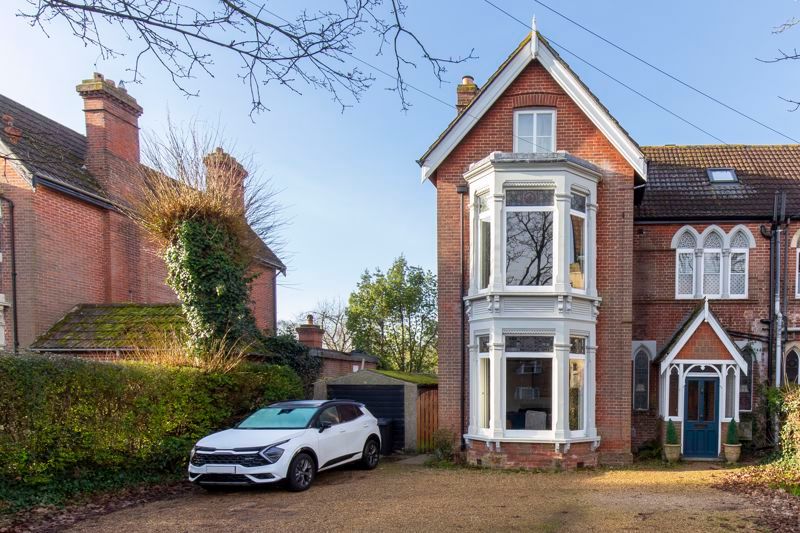 6 bed semidetached house for sale in Horndean Road, Emsworth PO10 Zoopla