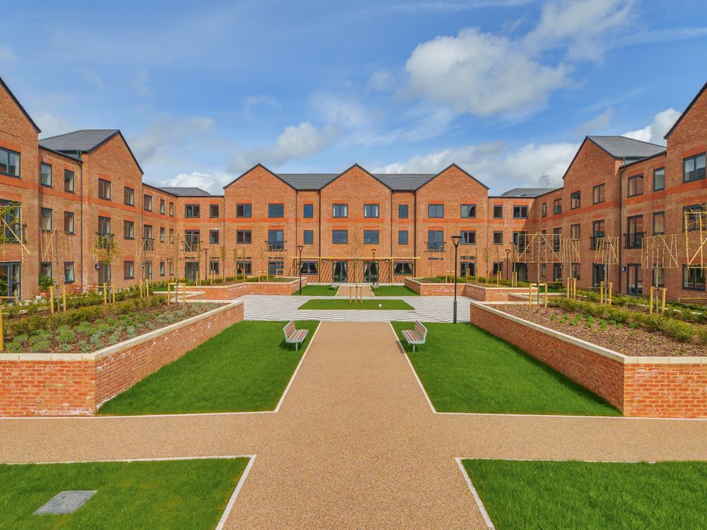 New home, 2 bed flat for sale in Empress Drive, Wallingford OX10, £