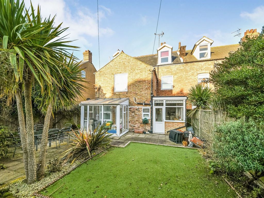 Victoria Avenue Hunstanton PE36  