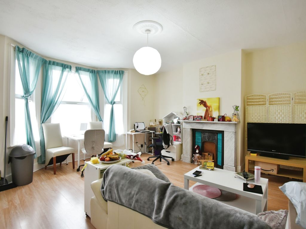 Oakfield Road, Croydon CR0  