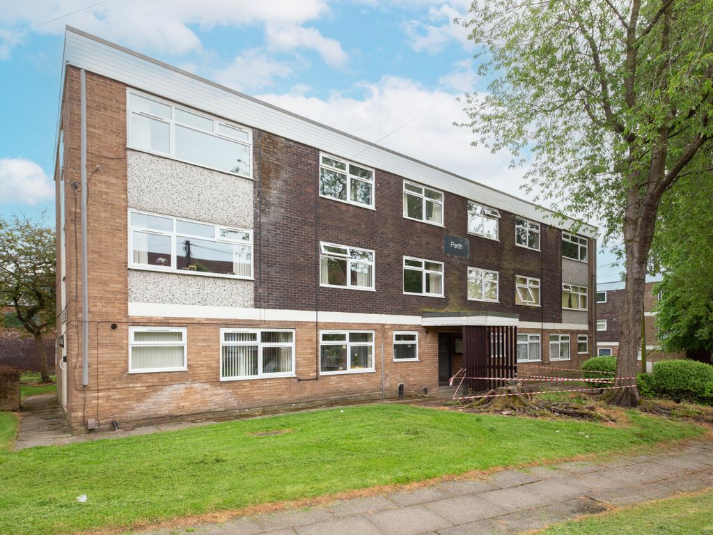 2 bed flat for sale in Monton Lane, Manchester M30, £114,000 Zoopla