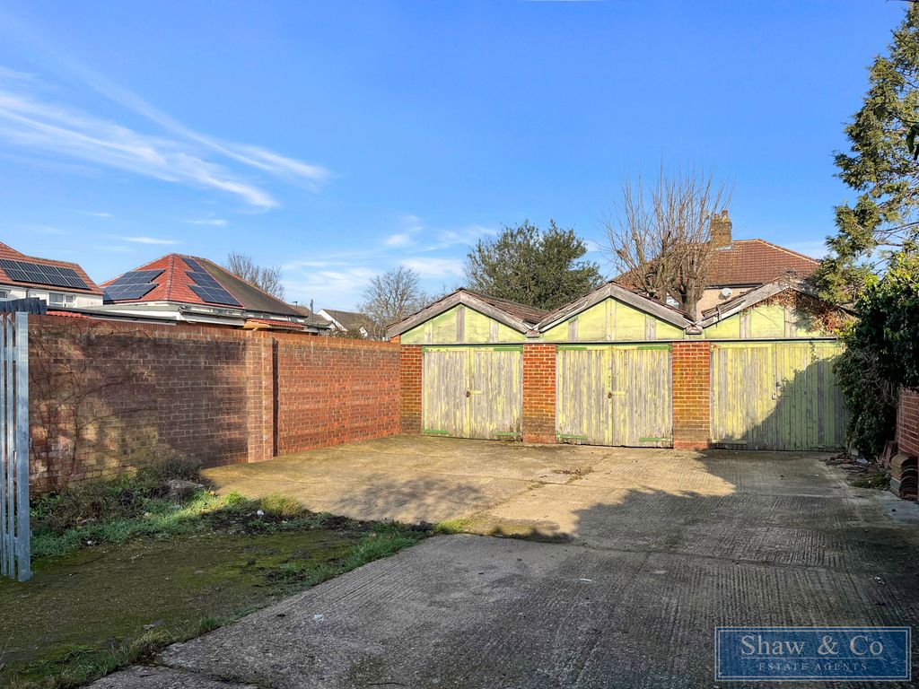Land for sale in Park Road, Hounslow TW3, £199,950 Zoopla