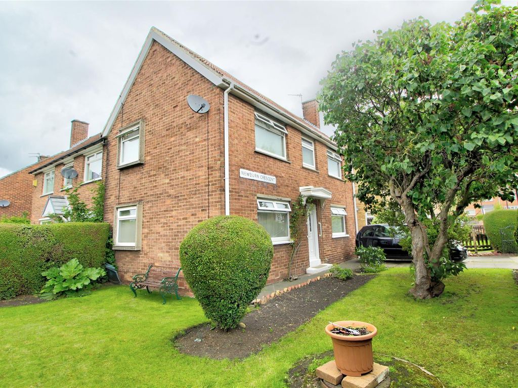 3 bed semidetached house for sale in Newburn Crescent, Houghton Le