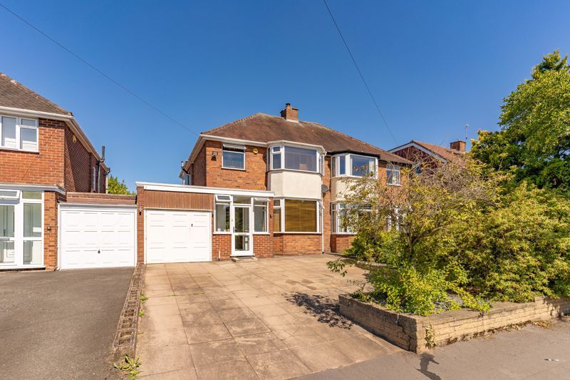 3 bed semidetached house for sale in Manor Abbey Road, Lapal, Halesowen B62 Zoopla