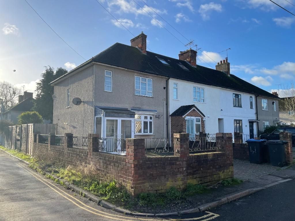 3 bed end terrace house for sale in Swanley Crescent, Potters Bar EN6