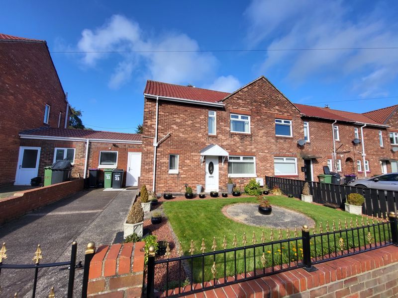 3 bed terraced house for sale in Hollymount Square, Bedlington NE22, £