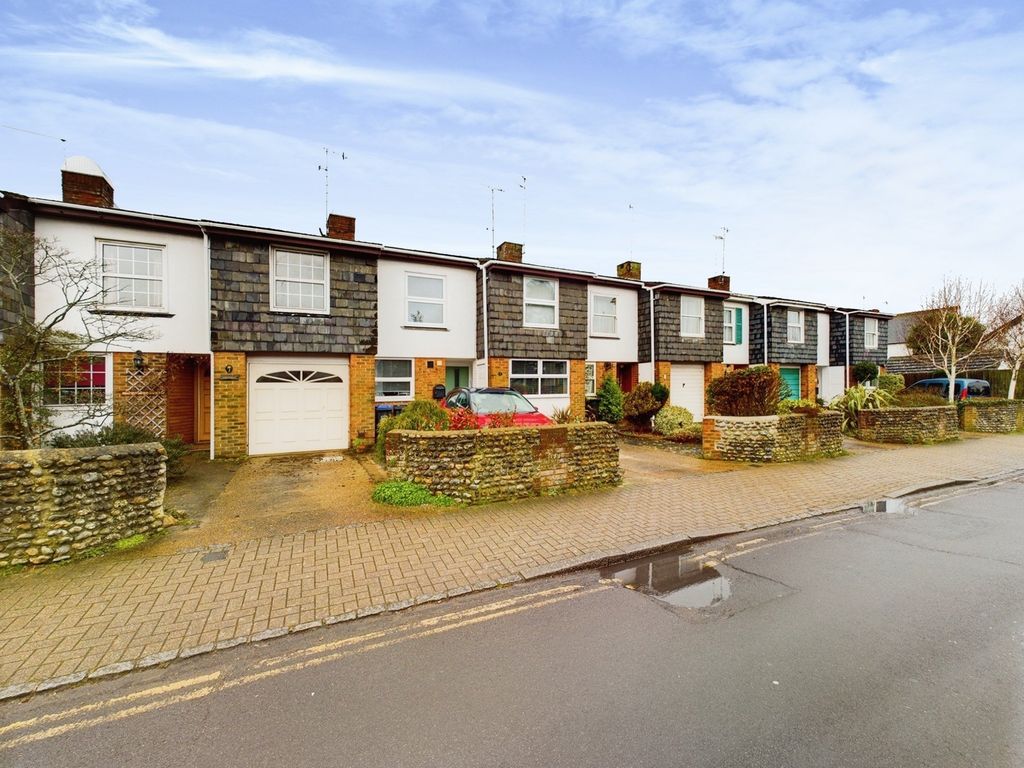 4 bed terraced house for sale in North Street, ShorehamBySea BN43