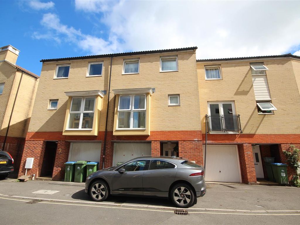4 bed terraced house for sale in White Star Place, Southampton SO14