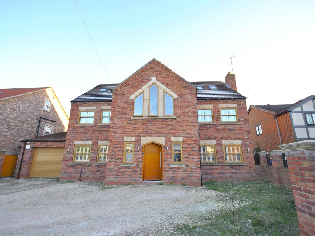 5 bed detached house for sale in Main Street, Hatfield Woodhouse